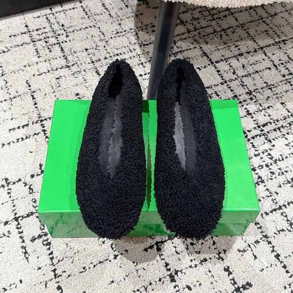 Bottega Veneta Black Rosa Ballerina Flats - Picture 5 of 10